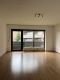 Schön geschnittene Zwei-Zimmer-Wohnung mit großem Balkon und Garage - 294 - Wohnzimmer HK